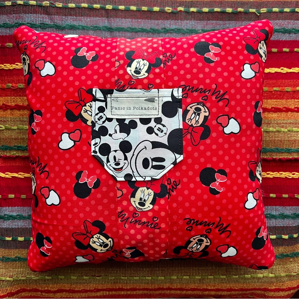 Tooth Fairy Pillow - Mickey and Minnie - Picture 4 of 14